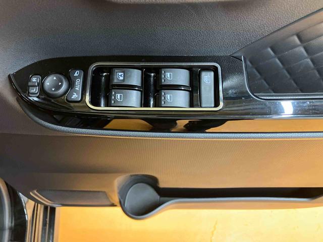 タントカスタムＸスタイルセレクション９型ナビ／ＴＶ／ＤＶＤ／ＢＴ／ＵＳＢ　全周囲カメラ　前後ドラレコ　後席モニター　両側電動スライドドア　シートヒーター　ＬＥＤヘッドライト　オートライト　前後コ−ナ−センサー　キーフリー　アルミホイール（千葉県）の中古車