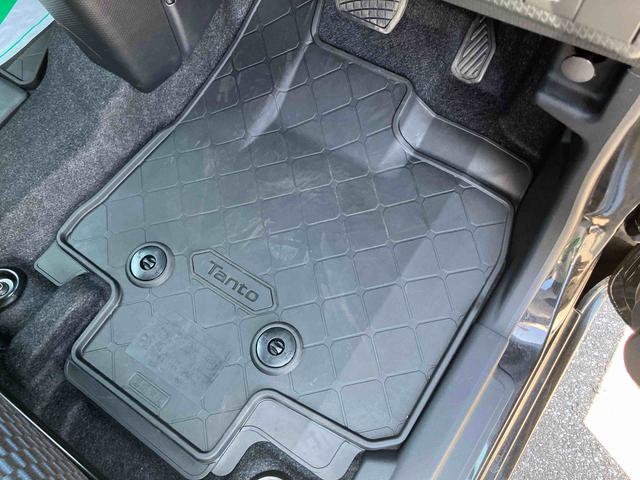 タントカスタムＸリミテッド両側電動スライドドア　オーディオレス　衝突回避支援ブレーキ　誤発進抑制装置　アイドリングストップ　スマートキー　プッシュボタンスタート　盗難防止装置　イモビライザー　オートライト　オートハイビーム（千葉県）の中古車