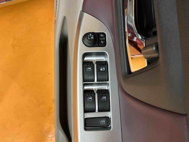 キャストスタイルG ターボ SAIIバックカメラ連動8インチフルセグナビ USB接続 HDMI接続 TVナビキット ETC オーバーヘッドコンソール+LED室内灯 コートフック付きアシストグリップ 助手席シートアンダートレイ(千葉県)の中古車