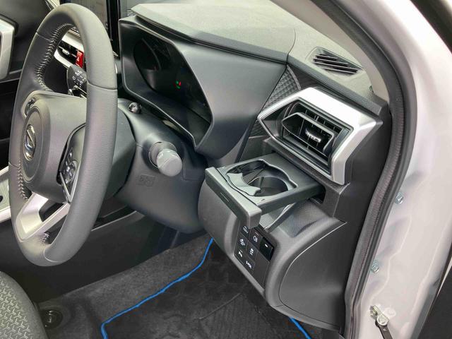 ロッキープレミアムＧ　ＨＥＶＨＥＶ　９型ナビ／ＴＶ／ＤＶＤ／ＢＴ／ＵＳＢ　全周囲カメラ　前後ドラレコ　ＥＴＣ　１００Ｖ電源　全車速追従クルコン　ＬＥＤヘッドランプ　ＢＳＭ　リヤフォグ　前後コーナーセンサー　シートヒーター　アルミ（千葉県）の中古車