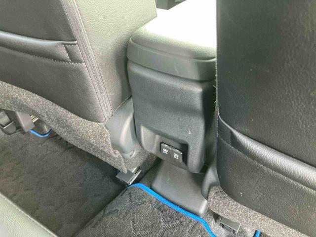 ロッキープレミアムＧ　ＨＥＶＨＥＶ　９型ナビ／ＴＶ／ＤＶＤ／ＢＴ／ＵＳＢ　全周囲カメラ　前後ドラレコ　ＥＴＣ　１００Ｖ電源　全車速追従クルコン　ＬＥＤヘッドランプ　ＢＳＭ　リヤフォグ　前後コーナーセンサー　シートヒーター　アルミ（千葉県）の中古車