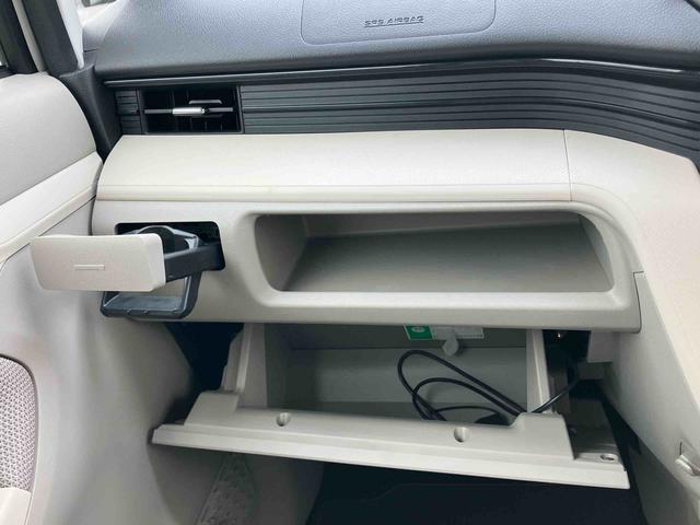 ムーヴＸ　ＳＡナビ／ＴＶ／ＤＶＤ／ＢＴ／ＵＳＢ　バックカメラ　ＥＴＣ　アルミホイール　オートライト　衝突被害軽減ブレーキ　ステアリングリモコン　スモークガラス　足踏み式駐車ブレーキ　キーフリーシステム　盗難防止警報（千葉県）の中古車