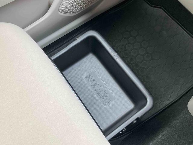 ムーヴＸ　ＳＡナビ／ＴＶ／ＤＶＤ／ＢＴ／ＵＳＢ　バックカメラ　ＥＴＣ　アルミホイール　オートライト　衝突被害軽減ブレーキ　ステアリングリモコン　スモークガラス　足踏み式駐車ブレーキ　キーフリーシステム　盗難防止警報（千葉県）の中古車