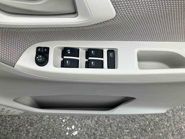 ムーヴＸ　ＳＡナビ／ＴＶ／ＤＶＤ／ＢＴ／ＵＳＢ　バックカメラ　ＥＴＣ　アルミホイール　オートライト　衝突被害軽減ブレーキ　ステアリングリモコン　スモークガラス　足踏み式駐車ブレーキ　キーフリーシステム　盗難防止警報（千葉県）の中古車