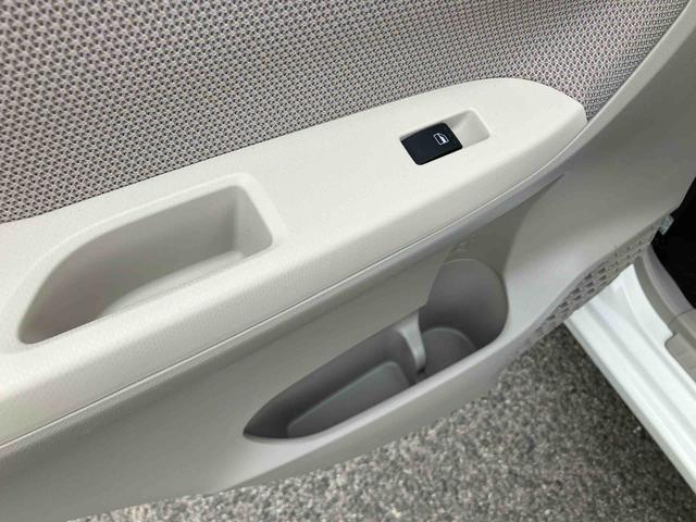 ムーヴＸ　ＳＡナビ／ＴＶ／ＤＶＤ／ＢＴ／ＵＳＢ　バックカメラ　ＥＴＣ　アルミホイール　オートライト　衝突被害軽減ブレーキ　ステアリングリモコン　スモークガラス　足踏み式駐車ブレーキ　キーフリーシステム　盗難防止警報（千葉県）の中古車