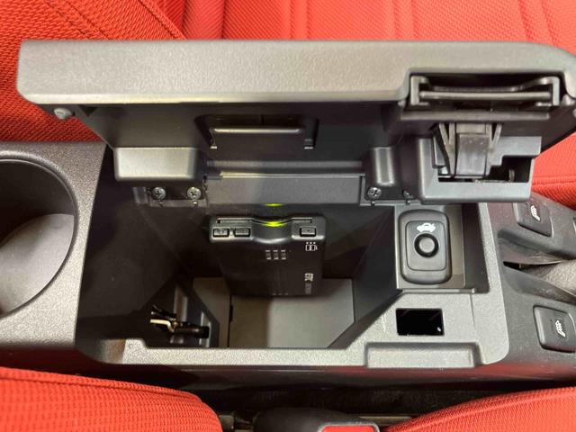 コペンセロフルセグナビ　ＵＳＢ接続　ブルートゥース対応　ＥＴＣ　シートヒーター　オートライト　ＬＥＤヘッドライト　横滑り防止装置　１６インチアルミホイール　プッシュエンジンスタート　キーフリーシステム（千葉県）の中古車