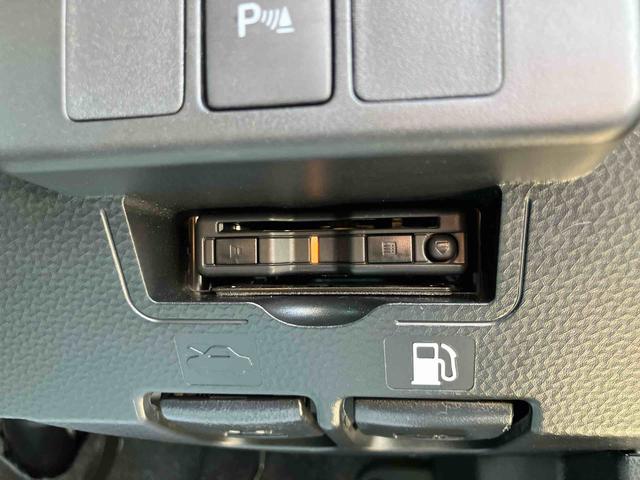トールカスタムＧ９型ナビ／ＢＴ／ＴＶ／ＤＩＳＣ／全周囲カメラ　後席モニター　前後ドラレコ　ＥＴＣ　シートヒーター　シートバックテーブル　両側パワスラ　ＬＥＤヘッド／フォグ　１４インチアルミ　クルコン　スマートキー（千葉県）の中古車