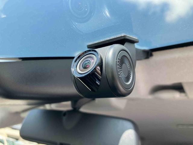 ロッキープレミアムG HEV9型ナビ/BT/TV/DISC/バックカメラ 前後ドラレコ ETC LEDヘッド/前後フォグ 17インチアルミ シートヒーター 電動駐車ブレーキ 自動追従クルコン BSM 衝突被害軽減ブレーキ(千葉県)の中古車