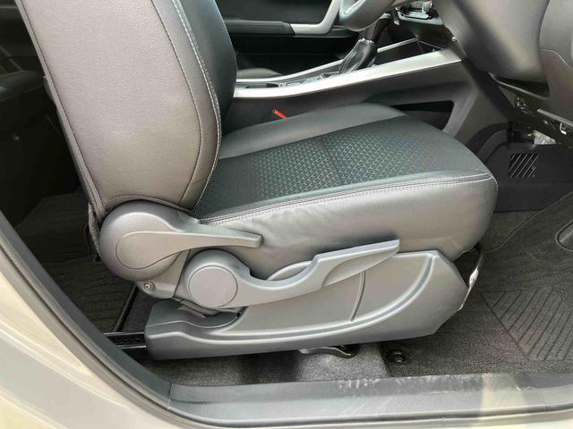 ロッキープレミアムG HEV9型ナビ/BT/TV/DISC/バックカメラ 前後ドラレコ ETC LEDヘッド/前後フォグ 17インチアルミ シートヒーター 電動駐車ブレーキ 自動追従クルコン BSM 衝突被害軽減ブレーキ(千葉県)の中古車