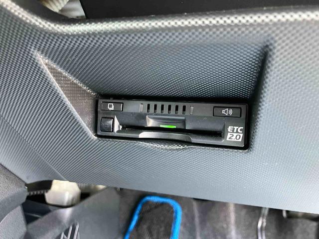ロッキープレミアムG HEV9型DPオーディオ/BT/TV/全周囲カメラ/駐車支援 前後ドラレコ ETC2.0 LEDヘッド/前後フォグ 17インチアルミ シートヒーター 電動駐車ブレーキ 自動追従クルコン 衝突被害軽減ブレーキ(千葉県)の中古車