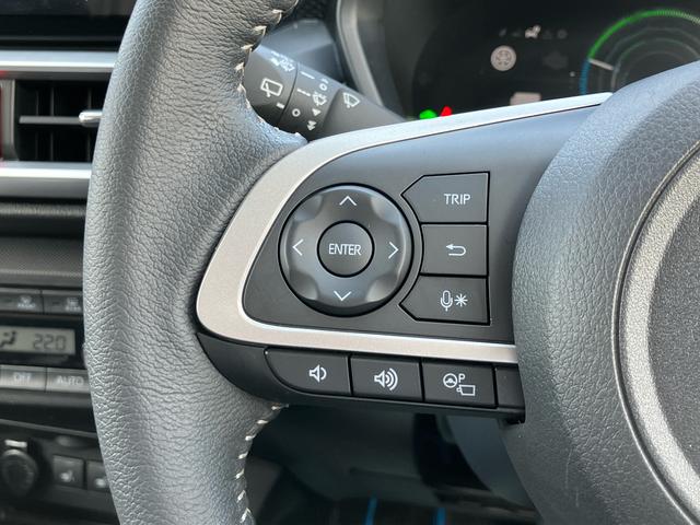ロッキープレミアムG HEV9型DPオーディオ/BT/TV/全周囲カメラ/駐車支援 前後ドラレコ ETC2.0 LEDヘッド/前後フォグ 17インチアルミ シートヒーター 電動駐車ブレーキ 自動追従クルコン 衝突被害軽減ブレーキ(千葉県)の中古車