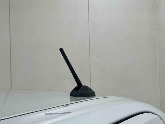 ムーヴキャンバスストライプスGスマアシ ダイハツ予防安全機能 置きラクボックス ホットカップホルダー オートブレーキホールド付き電動パーキング オートライト オートハイビーム LEDヘッドライト プッシュエンジンスタート(千葉県)の中古車