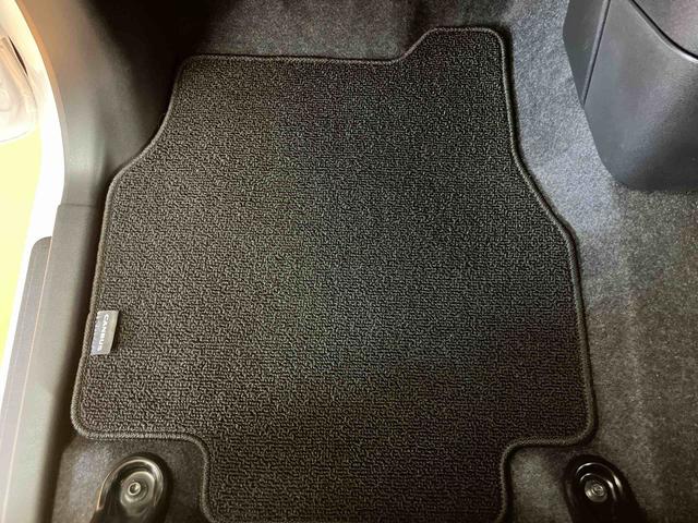 ムーヴキャンバスストライプスGスマアシ ダイハツ予防安全機能 置きラクボックス ホットカップホルダー オートブレーキホールド付き電動パーキング オートライト オートハイビーム LEDヘッドライト プッシュエンジンスタート(千葉県)の中古車