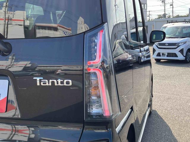 タントカスタムＸリミテッド両側電動スライドドア　１４インチアルミ　ＬＥＤヘッド＆フォグランプ　ＥＴＣ　バックカメラ　シートヒーター　電動駐車ブレーキ　上下２段調節式デッキボード　自動追従クルコン　衝突被害軽減ブレーキ（千葉県）の中古車