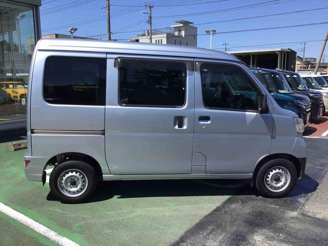 ハイゼットカーゴデラックスＳＡIII衝突回避支援システム（スマアシＩＩＩ）搭載車・ＥＴＣ・アイドリングストップ付き（千葉県）の中古車