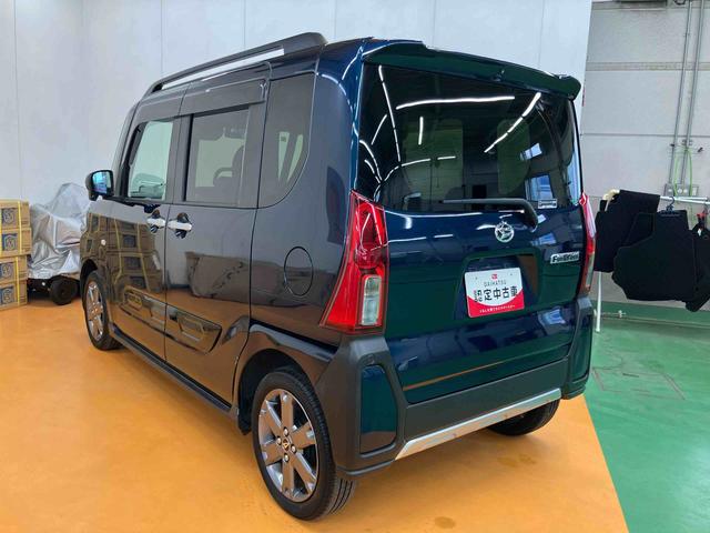 タントファンクロスターボ　エコアイドル非装着車パノラマカメラ連動１０インチフルセグナビ　ＵＳＢ接続　ブルートゥース対応　フロント．リヤドライブレコーダー連動　ビルトインＥＴＣ　１２．８インチ後席モニター　オートブレーキホールド付き電動パーキング（千葉県）の中古車