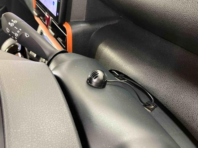 タントファンクロスターボ　エコアイドル非装着車パノラマカメラ連動１０インチフルセグナビ　ＵＳＢ接続　ブルートゥース対応　フロント．リヤドライブレコーダー連動　ビルトインＥＴＣ　１２．８インチ後席モニター　オートブレーキホールド付き電動パーキング（千葉県）の中古車