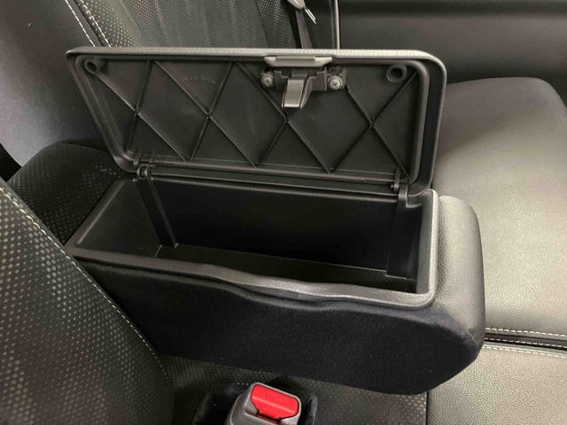 タントカスタムX トップエディションSAIIIバックカメラ連動フルセグナビ USB接続 ブルートゥース対応 衝突被害軽減ブレーキ 横滑り防止装置 オートライト オートハイビーム LEDヘッドライト 運転席シートヒーター 左側電動スライドドア(千葉県)の中古車