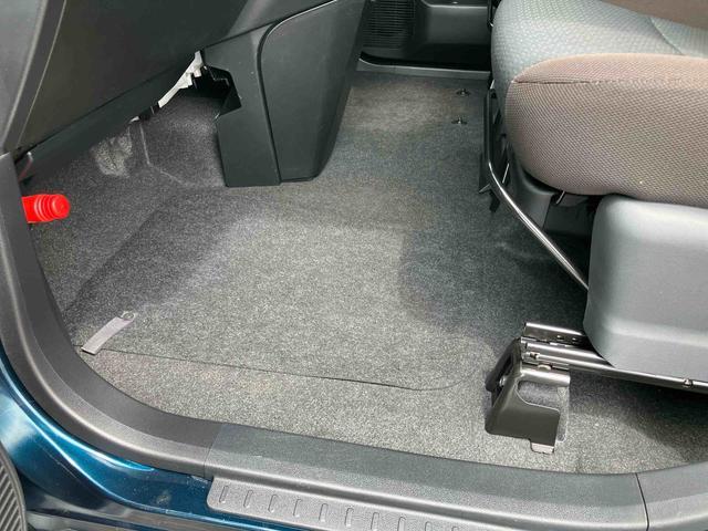 トールＧナビ／ＴＶ／ＤＶＤ／ＢＴ／ＵＳＢ　バックカメラ　ＬＥＤヘッドライト　オートライト　ＡＨＢ　衝突被害軽減ブレーキ　コーナーセンサー　足踏み式駐車ブレーキ　キーフリーシステム　盗難防止アラーム　ステリモ（千葉県）の中古車