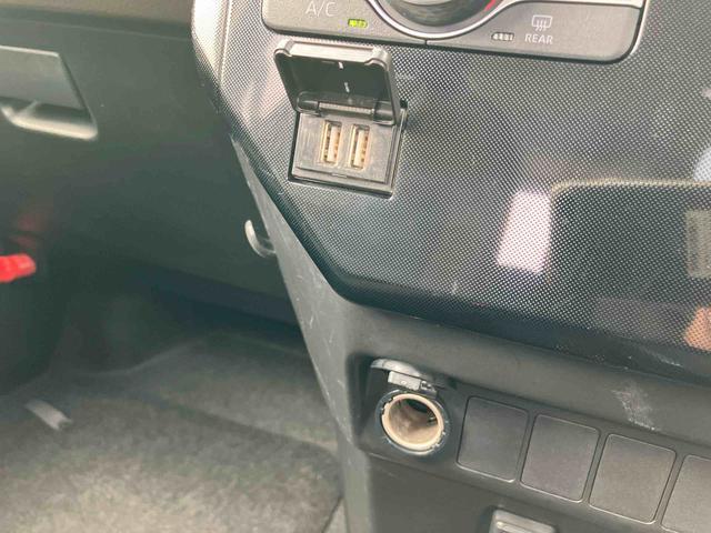 トールＧナビ／ＴＶ／ＤＶＤ／ＢＴ／ＵＳＢ　バックカメラ　ＬＥＤヘッドライト　オートライト　ＡＨＢ　衝突被害軽減ブレーキ　コーナーセンサー　足踏み式駐車ブレーキ　キーフリーシステム　盗難防止アラーム　ステリモ（千葉県）の中古車