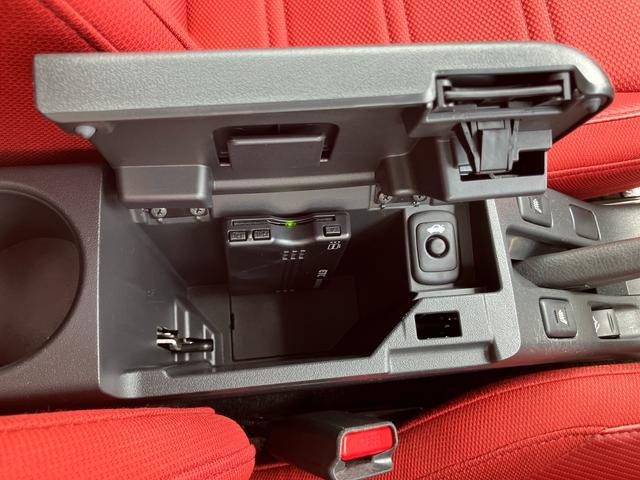 コペンローブターボ　ナビ／地デジ／ＤＶＤ／ＢＴ／ＵＳＢ　ＥＴＣ　ドラレコ　ＬＥＤヘッドライト　オートライト　シートヒーター　革巻ステア　ステリモ　チルハン　オートエアコン　キーフリー　イモビ　盗難防止警報　アルミ（千葉県）の中古車