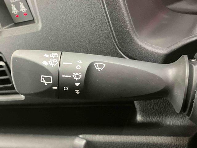ハイゼットカーゴデラックススマアシ ダイハツ予防安全機能 オーバーヘッドシェルフ スピーカー一体型ラジオチューナー キーレスエントリー オートライト オートハイビーム マニュアルレベリング機能付ハロゲンヘッドライト(千葉県)の中古車