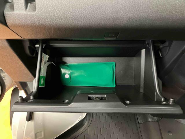 ハイゼットカーゴデラックススマアシ ダイハツ予防安全機能 オーバーヘッドシェルフ スピーカー一体型ラジオチューナー キーレスエントリー オートライト オートハイビーム マニュアルレベリング機能付ハロゲンヘッドライト(千葉県)の中古車