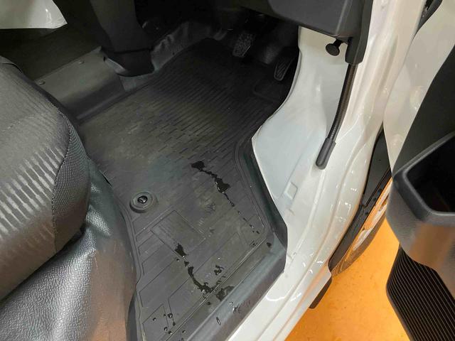 ハイゼットカーゴデラックススマアシ ダイハツ予防安全機能 オーバーヘッドシェルフ スピーカー一体型ラジオチューナー キーレスエントリー オートライト オートハイビーム マニュアルレベリング機能付ハロゲンヘッドライト(千葉県)の中古車