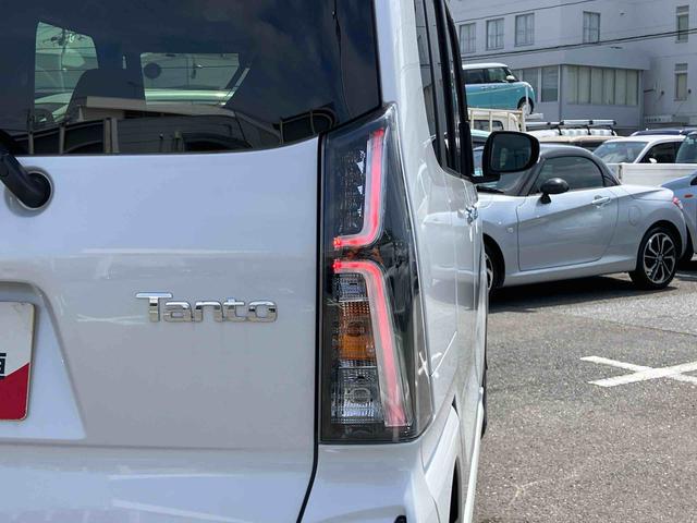 タントカスタムＲＳ９型ＤＰオーディオ／ＢＴ／ＴＶ／バックカメラ　ターボ　１５インチアルミ　両側電動スライドドア　ＬＥＤヘッド／フォグ　スマートキー　シートヒーター　上下２段調節式デッキボード　衝突被害軽減ブレーキ（千葉県）の中古車