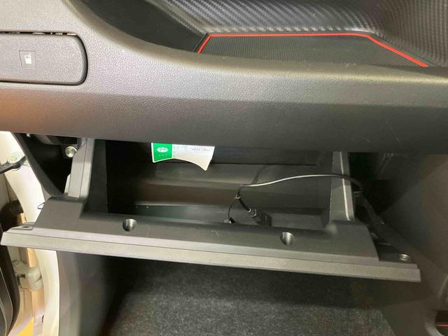 キャストスポーツＳＡIIワンセグナビ　ＵＳＢ接続　ＥＴＣ　衝突被害軽減ブレーキ　横滑り防止装置　プッシュエンジンスタート　キーフリーシステム　ＭＯＭＯステアリング　パドルシフト　運転席シートヒーター　アイドリングストップ（千葉県）の中古車