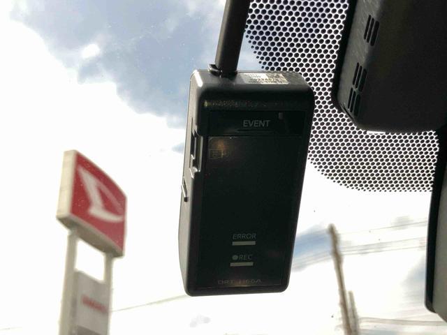 Ｃ−ＨＲＧ　ＬＥＤエディション１１型ナビ／ＴＶ／ＤＶＤ／ＢＴ　バックカメラ　ＥＴＣ　ドラレコ　全車速追従クルコン　ＬＥＤヘッドランプ　オートライト　コーナーセンサー　シートヒーター　ＢＳＭ　革巻ステア　アルミホイール　スマートキー（千葉県）の中古車