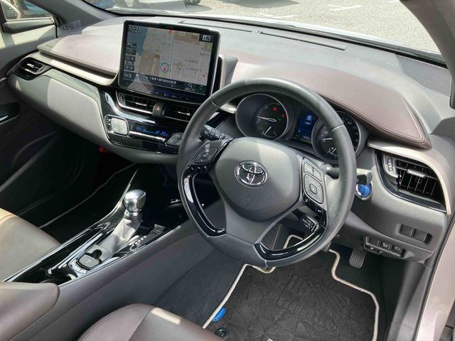 Ｃ−ＨＲＧ　ＬＥＤエディション１１型ナビ／ＴＶ／ＤＶＤ／ＢＴ　バックカメラ　ＥＴＣ　ドラレコ　全車速追従クルコン　ＬＥＤヘッドランプ　オートライト　コーナーセンサー　シートヒーター　ＢＳＭ　革巻ステア　アルミホイール　スマートキー（千葉県）の中古車