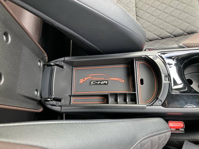 Ｃ−ＨＲＧ　ＬＥＤエディション１１型ナビ／ＴＶ／ＤＶＤ／ＢＴ　バックカメラ　ＥＴＣ　ドラレコ　全車速追従クルコン　ＬＥＤヘッドランプ　オートライト　コーナーセンサー　シートヒーター　ＢＳＭ　革巻ステア　アルミホイール　スマートキー（千葉県）の中古車