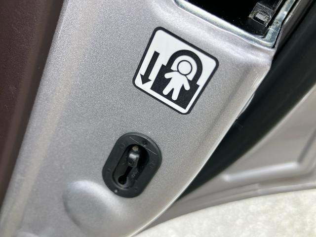Ｃ−ＨＲＧ　ＬＥＤエディション１１型ナビ／ＴＶ／ＤＶＤ／ＢＴ　バックカメラ　ＥＴＣ　ドラレコ　全車速追従クルコン　ＬＥＤヘッドランプ　オートライト　コーナーセンサー　シートヒーター　ＢＳＭ　革巻ステア　アルミホイール　スマートキー（千葉県）の中古車