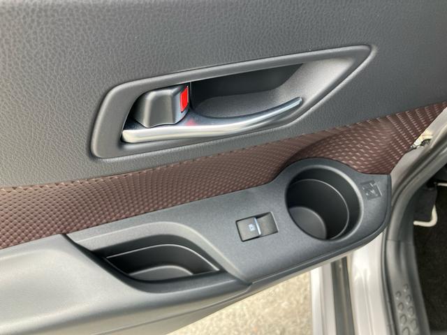 Ｃ−ＨＲＧ　ＬＥＤエディション１１型ナビ／ＴＶ／ＤＶＤ／ＢＴ　バックカメラ　ＥＴＣ　ドラレコ　全車速追従クルコン　ＬＥＤヘッドランプ　オートライト　コーナーセンサー　シートヒーター　ＢＳＭ　革巻ステア　アルミホイール　スマートキー（千葉県）の中古車