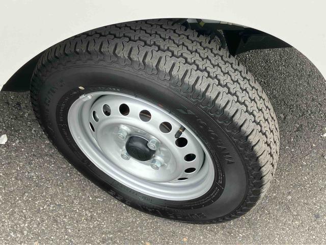ハイゼットトラックエクストラ４ＷＤ　ＣＶＴ　荷台三方開　リヤ４枚リーフ　荷台作業灯　ＬＥＤヘッドライト　パワーウィンドウ　電動格納ドアミラー　リヤスモークガラス　衝突被害軽減装置　キーフリー　ボタンスタート　大型アシストグリップ（千葉県）の中古車