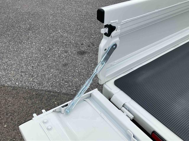 ハイゼットトラックエクストラ４ＷＤ　ＣＶＴ　荷台三方開　リヤ４枚リーフ　荷台作業灯　ＬＥＤヘッドライト　パワーウィンドウ　電動格納ドアミラー　リヤスモークガラス　衝突被害軽減装置　キーフリー　ボタンスタート　大型アシストグリップ（千葉県）の中古車