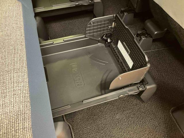 ムーヴキャンバスストライプスＧスマアシ　ダイハツ予防安全機能　置きラクボックス　ホットカップホルダー　オートブレーキホールド付き電動パーキング　前席シートヒータ　オートライト　オートハイビーム　バニティーミラー付き左右サンバイザー（千葉県）の中古車