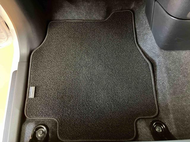 ムーヴキャンバスストライプスＧスマアシ　ダイハツ予防安全機能　置きラクボックス　ホットカップホルダー　オートブレーキホールド付き電動パーキング　前席シートヒータ　オートライト　オートハイビーム　バニティーミラー付き左右サンバイザー（千葉県）の中古車