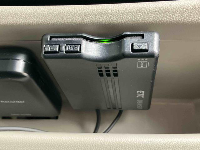 ムーヴＸリミテッドII　ＳＡIIIナビ／地デジ／ＢＴ／ＵＳＢ／ＤＶＤ　バックカメラ　前後ドラレコ　ＥＴＣ　運転席シートヒーター　トップシェイドガラス　アルミホイール　ＬＥＤヘッドライト　オートライト　スマアシ　キーフリー　盗難防止警報（千葉県）の中古車