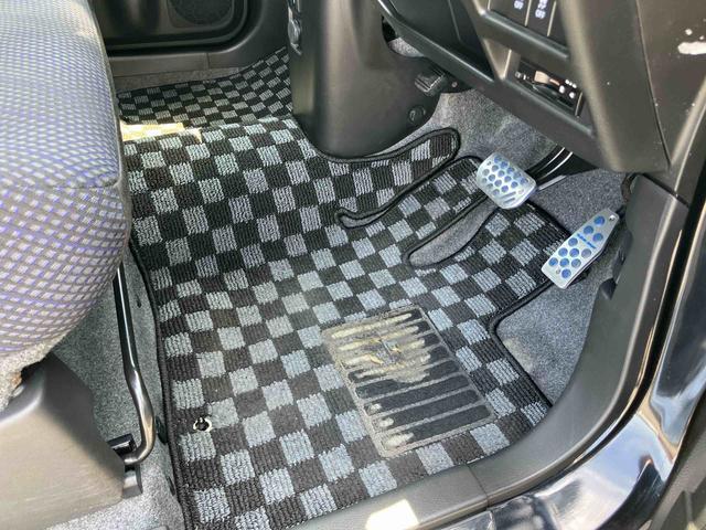 ワゴンＲハイブリッドＦＺ　セーフティパッケージ装着車ハイブリッド　ナビ／ＴＶ／ＤＶＤ／ＢＴ／ＵＳＢ　全周囲カメラ　ＥＴＣ　ＬＥＤヘッドライト　オートライト　シートヒーター　オートエアコン　シートリフター　スマートキー　盗難防止アラーム　アルミホイール（千葉県）の中古車