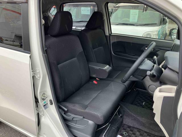 ムーヴＸ　ＳＡIIIＣＤチューナー　黒内装　１４インチアルミホイール　プッシュボタンスターター　運転席シートヒーター／リフター　オートエアコン　オート格納ドアミラー　横滑り防止装置　衝突被害軽減ブレーキ（千葉県）の中古車