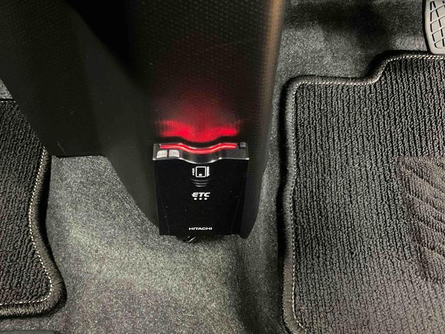 タントカスタムＲＳバックカメラ連動フルセグナビ　ブルートゥース対応　ＥＴＣ　　ＴＶナビキット　前席シートヒーター　オートブレーキホールド付き電動パーキング　前後コーナーセンサー　上下２段調整式デッキボード（千葉県）の中古車