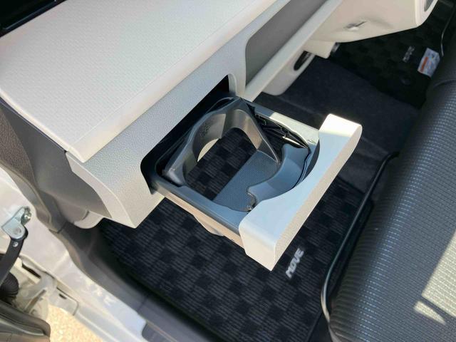 ムーヴＸリミテッドII　ＳＡIIIＤＶＤ・ＵＳＢチューナー／ＢＴ　バックカメラ　運転席シートヒーター　トップシェイドガラス　アルミホイール　ＬＥＤヘッドライト　オートライト　革巻ステアリング　衝突軽減装置　ボタンスタート　盗難防止警報（千葉県）の中古車
