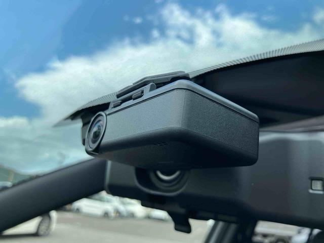 キックスX9型ナビ/BT/TV/DISC/全周囲カメラ 前後ドラレコ ETC 電子ルームミラー 17インチアルミ LEDヘッド/フォグ ルーフレール スマートキー シート/ステアヒーター 自動追従クルコン(千葉県)の中古車