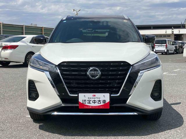 キックスX9型ナビ/BT/TV/DISC/全周囲カメラ 前後ドラレコ ETC 電子ルームミラー 17インチアルミ LEDヘッド/フォグ ルーフレール スマートキー シート/ステアヒーター 自動追従クルコン(千葉県)の中古車