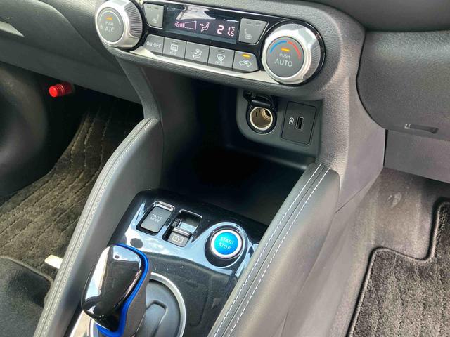 キックスX9型ナビ/BT/TV/DISC/全周囲カメラ 前後ドラレコ ETC 電子ルームミラー 17インチアルミ LEDヘッド/フォグ ルーフレール スマートキー シート/ステアヒーター 自動追従クルコン(千葉県)の中古車