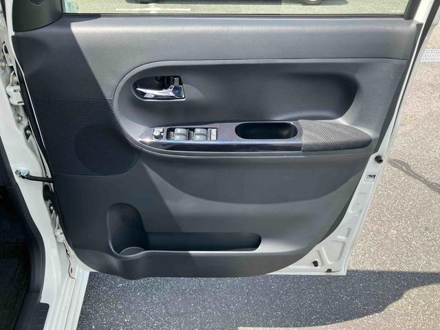 タントカスタムＲＳ　トップエディションＳＡIIIターボ　８型ナビ／ＴＶ／ＤＶＤ／ＢＴ／ＵＳＢ　バックカメラ　ＥＴＣ　トップシェイドガラス　ＬＥＤヘッドライト　衝突軽減装置　両側電動スライドドア　革巻ハンドル　キーフリー　イモビライザー　盗難防止警報（千葉県）の中古車