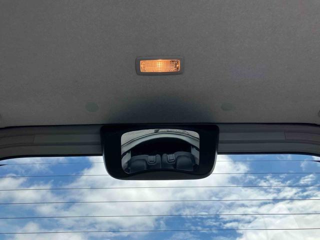 タントカスタムＲＳ　トップエディションＳＡIIIターボ　８型ナビ／ＴＶ／ＤＶＤ／ＢＴ／ＵＳＢ　バックカメラ　ＥＴＣ　トップシェイドガラス　ＬＥＤヘッドライト　衝突軽減装置　両側電動スライドドア　革巻ハンドル　キーフリー　イモビライザー　盗難防止警報（千葉県）の中古車