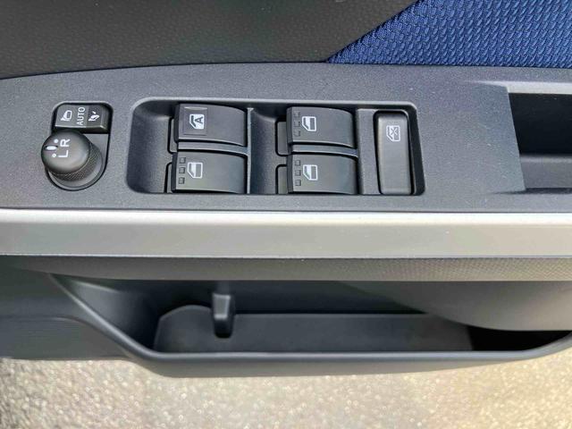 ルーミーカスタムＧ９型ナビ／ＴＶ／ＤＶＤ／ＢＴ／ＵＳＢ　バックカメラ　前後ドラレコ　ＥＴＣ　オートクルーズ　ＬＥＤヘッドライト　オートライト　ＡＨＢ　衝突被害軽減装置　前後コーナーセンサー　スマートキー　アルミホイール（千葉県）の中古車